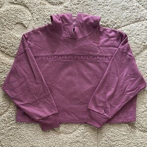 Under Armour Cropped Sweatshirt